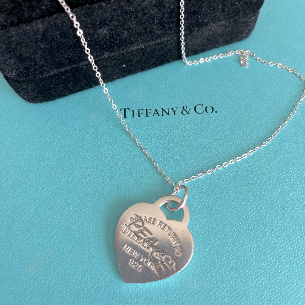 TIFFANY “PEACE” 925 SS heart pendant on 20” 925 SS necklace. HOST PICK!